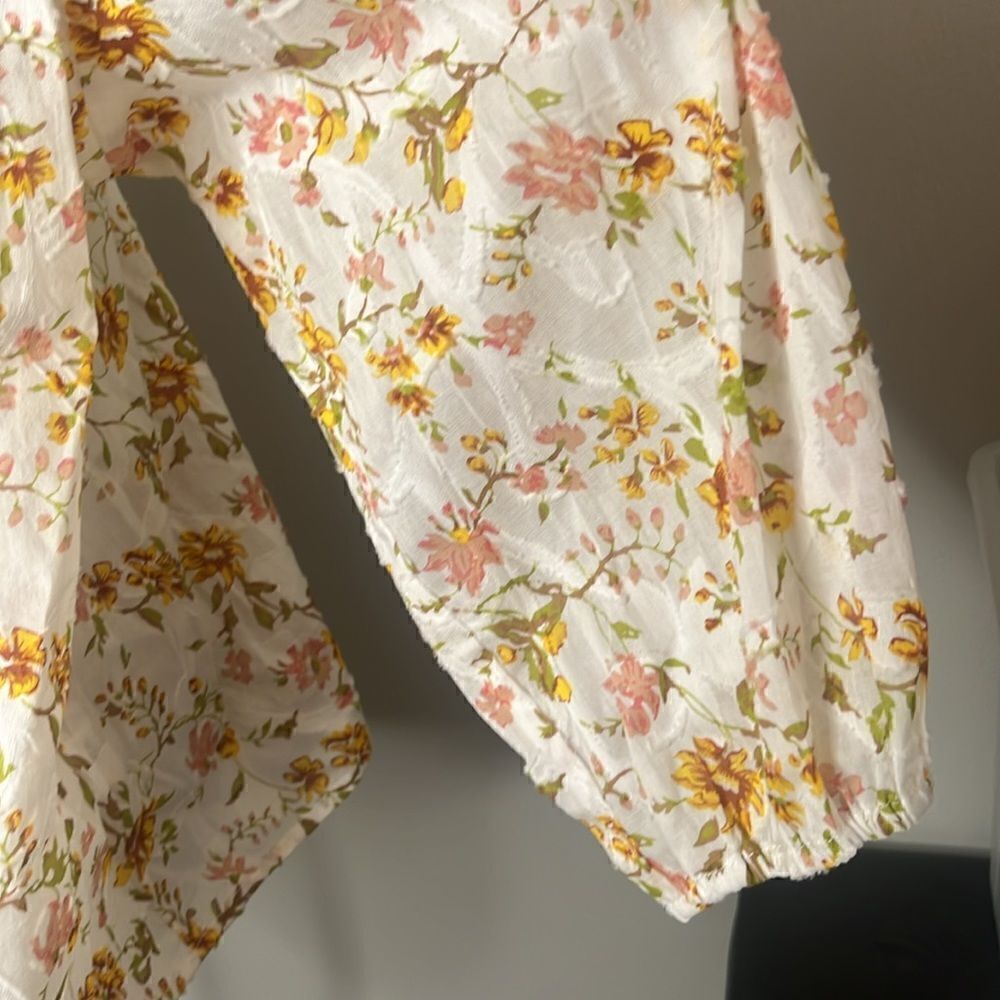 Hester and Orchard Women’s XL Hester & Orchard Floral Longsleeve Blouse - Picture 5 of 6